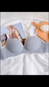 บรา 3D ฟองน้ำหนา ดันทรงสวย เก็บทรงแน่น สวมใส่สบาย พร้อมส่งจากไทย เก็บเงินปลายทาง Y01