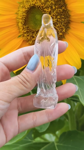 大师傅雕刻而成的圣母玛利亚 💗Mother Marry clear quartz carving by Master