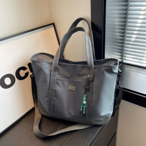 New Mens and Womens Tote Bag Crossbody Shoulder Backpack Small Capacity Hand-Carrying Nylon Waterproof Travel Workout Schoolbag