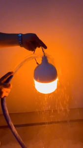 โคมไฟตั้งแคมป์ โคมไฟตุ้มโซล่าเซลล์ ไฟตุ้ม ST-QP-99800 800W โดนน้ำได้ IP65 โซล่าเซลล์ หลอดพี่โบ้ Solar Light มีแสงขาว/และ 3 สี แสงขาวคูลไวท์ไล่ยุง