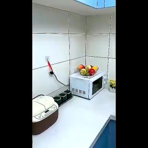Gantungan Kait Kepala Kabel Charger Holder Hook Gantung Pengait Serbaguna Tempel Dinding Colokan Lisrik