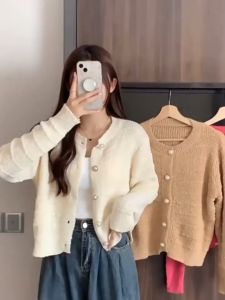 ⚡Port⚡ blouses women new style 2025 Retro Round Neck Cardigan Chic Loose Long Sleeved Cardigan Short Knitted Sweater