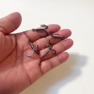 LAKBAT 15/20PCS Treble Hooks 2#-12# Angle Barbed Sharp Nickel Anti-rust High Strength Fishing Lure Hooks Pesca Tackle