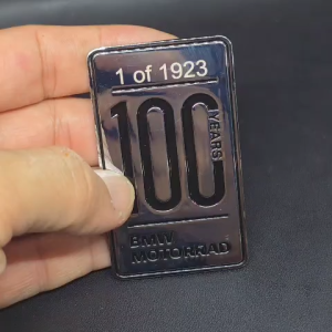 Stiker Logam Tempelan di kendaraan motor mobil logo 100th seri speacial edition