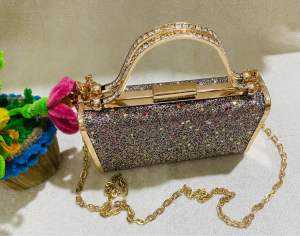 Túi cốp đeo vai kết đá