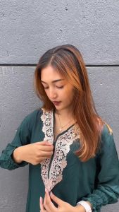 Setelan Baju Muslim Wanita Terbaru 2025 - One Set Rayon Adem Tunik Lebaran Renda Arabia