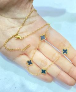 KALUNG TITANIUM WANITA MODEL BUNGA ANTI KARAT TERLARIS