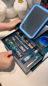 Bộ Trang điểm 15 món Sodilan có kem dưỡng và Gương Led