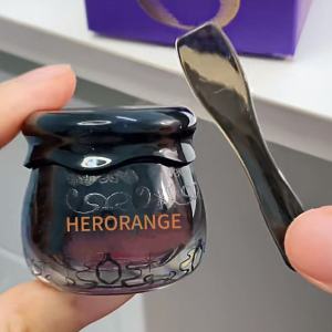 Herorange Lip Mask Moisturizing Soften Lip Lines Small Black Can Lip Film Hydrating Repair Lightweight Beauty Makeup Tool