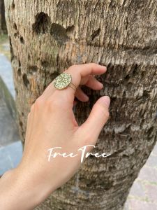 French Unique Design Wax Carving round Disk Ring for Women Fashionable Minimalist Adjustable Open Ring Titanium Steel Jewelry