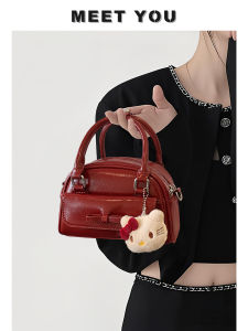 Red Luxury Crossbody Pillow Bag Womens Handbag Soft PU Leather Casual Style Fashionable 2025 New Collection Bowling Bag