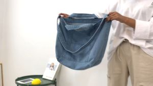 กระเป๋ายีนส์แฟชั่นเกาหลี 2 สไตล์ สะพายไหล่และถือ 2 สี รหัส J-012