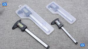 เวอร์เนียร์คาลิปเปอร์ ดิจิตอล พลาสติก Digital Vernier caliper 0-100mm/0-150mm