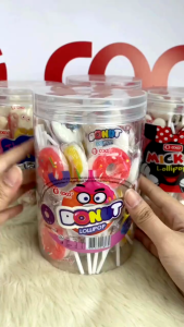 Coco Donut Lollipop Jar 30s Per Jar A variety of flavors Random flavor delivery