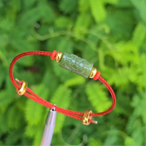 Q1072 Vòng lu thống Ngọc Bích khắc kim tiền dây cáp ko kén mệnh - Phong Thuỷ TUDO