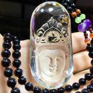 กาวผีสีเหลืองเขียวธรรมชาติที่เหนือกว่า100% สีที่สวยงามและจี้เจ้าแม่กวนอิมแกะสลักอย่างชำนาญ✨คริสตัลมีความโปร่งใสมีปริมาณน้ำที่อุดมสมบูรณ์ตัวสีขาวบริสุทธิ์เป็นมงคลสำหรับอาชีพการงานความมั่งคั่งดึงดูดแขกผู้มีเกียรติและสร้างความมั่นใจในความปลอดภัย