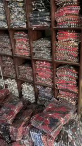 Batik Couple Keluarga Terbaru Motif Kenari Merah Marun