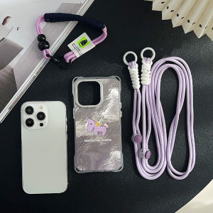 สายสะพายข้างแบบถือมือถือ Apple 16 ลายม้าสีม่วง บุผ้าฝ้ายแบบสะพายข้าง ด้านหลังแบบถือได้ 4 ช่อง ลายม้าสีม่วง