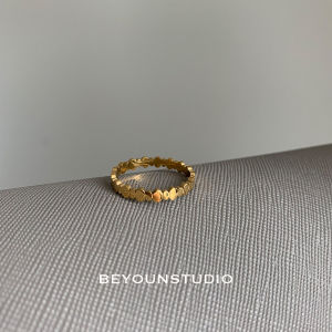 Zuoran Fashionable Titanium Steel Ring for Women with Sequin Splicing Design: A Versatile Accessory with a Chic Geometry Pattern (Fresh Arrival)