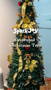 Sparkjoy Pre-Decorated Christmas Tree with Ornaments 6Ft Collapsible Green Xmas Tree Pop-Up