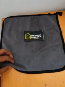 Kain Lap Serbaguna: Kualitas Tinggi & Fungsional