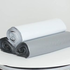 ถุงไปรษณีย์ 60X80 พลาสติก มีแถบกาวในตัวติดเเน่น ทนทาน เเปะเเล้วลอกออกไม่ได้ ป้องกันมิจฉาชีพ  gc99