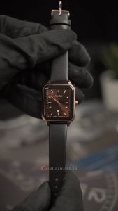 Jam Tangan Wanita Alba Fashion AH7DW6X1 Brown Dial Black Leather Strap