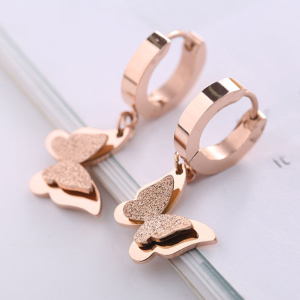 Fashionable Titanium Steel Earrings for Women Elegantly Designed Butterfly Dragonfly Insect Shaped Rings Rose Gold Light Luxury Accessories