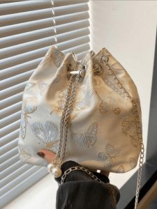 New Chinese Style Chinese Style Embroidery Summer Small Bag Female 2024 New Arrival Fashion Bucket Bag Fancy Shoulder Messenger Bag