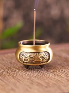 Mini Incense Burner Vintage Alloy Incense Stick Holder Three Foot Dragon Base For Insenso Sticks & Cones