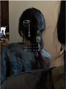 Retro Ethnic Style Hairpins Womens Unique Design Sensation High-End Feeling Side Hair Clips New Model  out Fashion Accessories