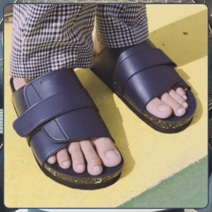 Inovable Sandal Casual Pria Wanita | Ringan Nyaman & Anti Slip - Vero Navy