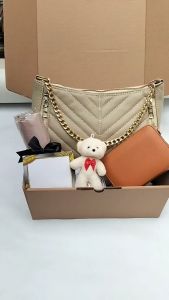 Set hampers wanita paket kado tas ulang tahun cewek hadiah ultah teman wisuda anniversary pernikahan