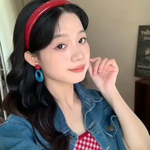 Anting Lingkaran Desain Unik - Gaya Bold & Trendi Untuk Penampilan Stylish
