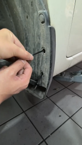 50pcs ล็อคสายไนลอน สากล ใหม่ ล็อคตัวเอง ที่ยึดสายไนลอน เครื่องมือสายเคเบิลพลาสติกอเนกประสงค์ เหมาะสำหรับการซ่อมแซมอัตโนมัติ ซ่อมด่วน และตอกหมุด ชิ้น