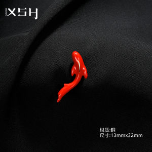 เข็มกลัดปักลายฮู้ดสีแดง เครื่องประดับแฟชั่นสำหรับผู้ชายและผู้หญิง โลหะผสมทองคำขาว เข็มกลัดแบบจับจีบ