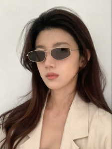 HELEN KELLER | Vintage Retro Style Sunglasses