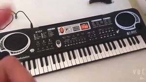 【1-3 Days Delivery】37 Keys / 61 Keys Multi-functional Kids Electronic Piano Toy Keyboard Piano Music Toys Digital Music Instruments with Microphone