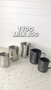 TYGO MILK JUG EMBOS SCALE BARISTA LATTE ART 350ML 600ML 1000ML SILVER BLACK TITANIUM/STAINLESS
