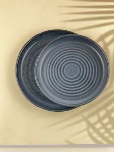 จานเซรามิค  จานมีขอบ สีน้ำเงินเทา  มี 2 ขนาด  9 x 1.2 นิ้ว และ 10.6 x 1.2 นิ้ว