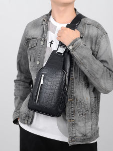 2024 New Mens Genuine Leather Chest Bag Top Layer Cowhide Single Shoulder Crossbody Bag Casual Style Large Capacity