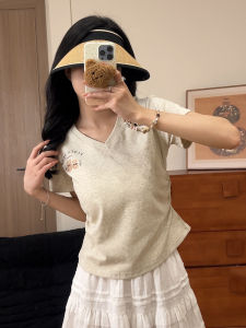 Cartoon Bear Printed V-neck T-shirt Female Summer New Product Shoulder Not Waist-Baring Slim-Fit Easiest for Match Short Sleeve Petite Top