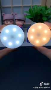 Lampu Tempel Magnet Sensor Gerak Lampu Nyala Otomatis Jika Terdeteksi Gerakan Lampu Dapur/Kamar Tidur - Hangat 500mAh