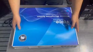 ไมโครโฟนลอยตัวเทรนด์ใหม่ เป็นไมโครโฟนไร้สาย ระยะไกล ตัวเครื่องเป็นโลหะ ไร้เสียงรบกวน และคุณภาพเสียงที่ดี