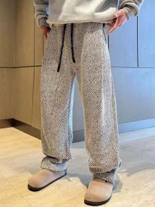 กางเกงลำลองชายทรงหลวมเอวกลางลายทางหนาแบบใหม่ฤดูใบไม้ร่วง/ฤดูหนาว กางเกงขายาวทรงหลวมพับขากว้างสำหรับผู้ชาย