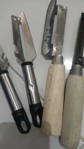 PEELER PISAU ALAT PENGUPAS MULTIFUNGSI UNTUK KUPAS SINGKONG DAN PISAU DAPUR MURAH KUAT BERKUALITAS