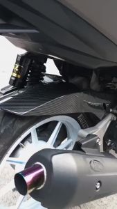 Spakbor Kolong Belakang Vario 125 & 150 Fi Hugger Shark New Fiber Karbon