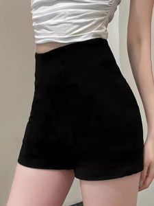 กางเกงขาสั้นสีดำสไตล์อเมริกันสำหรับผู้หญิง ทรงเข้ารูป ยางยืด เอวสูง กางเกงขาสั้นทรงเข้ารูปสำหรับฤดูใบไม้ร่วงและฤดูร้อน กางเกงขายาวเข้ารูปกระชับสัดส่วน