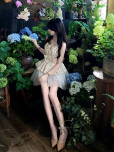 CHANGTONG | Short-Figure Friendly Polka Dot Waist-Hugging Flared Princess Dress 26
