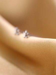 AURORA Real 925 Silver Mini Simple Flower Stud Earrings Jewelry ES925-61